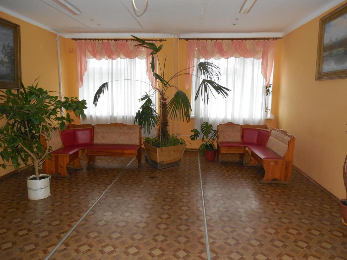 Dinamo Hotel Homel Buitenkant foto